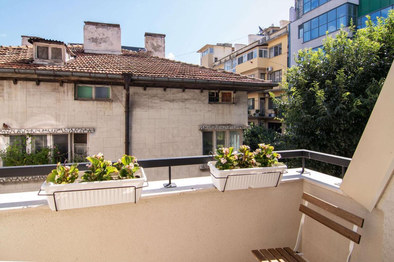 Luxury City Center Two Bedroom Apartment Close To Beach Varna Extérieur photo